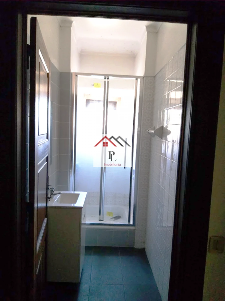 Moradia T10 para Venda em Maiorca Foto 21