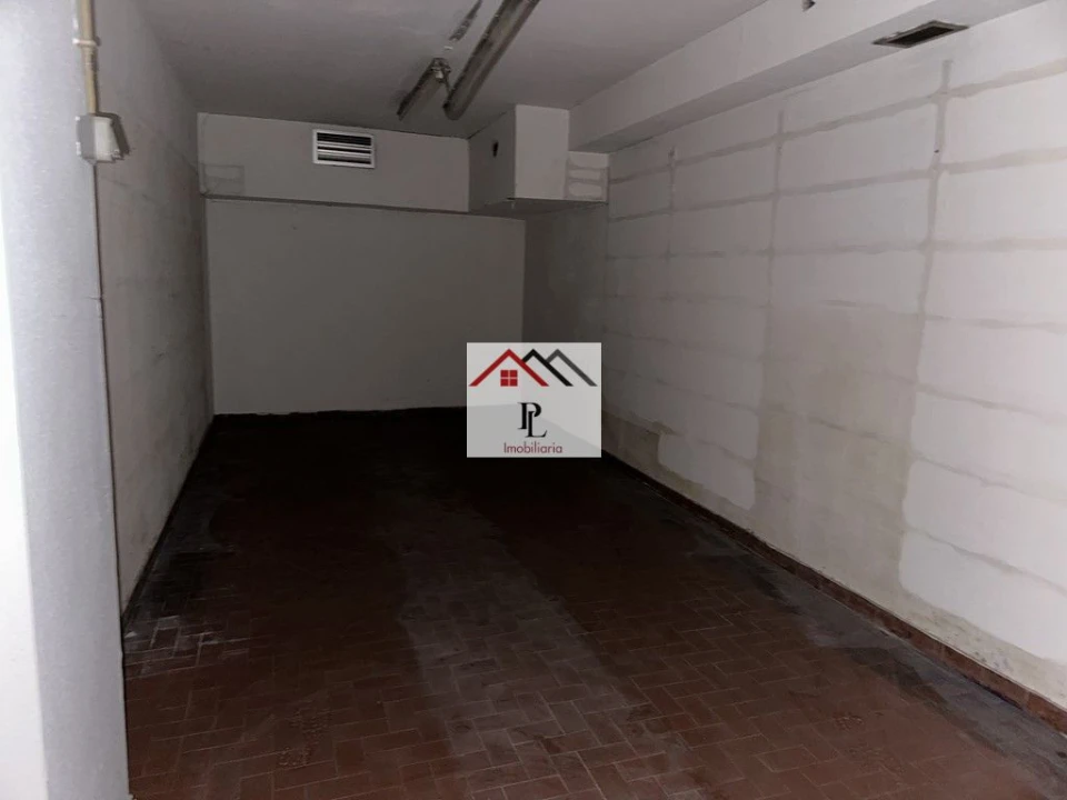 Loja para Venda em Sé Nova, Santa Cruz, Almedina e São Bartolomeu Foto 29