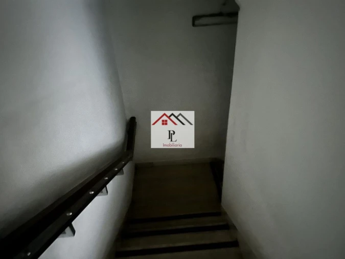 Loja para Venda em Sé Nova, Santa Cruz, Almedina e São Bartolomeu Foto 34