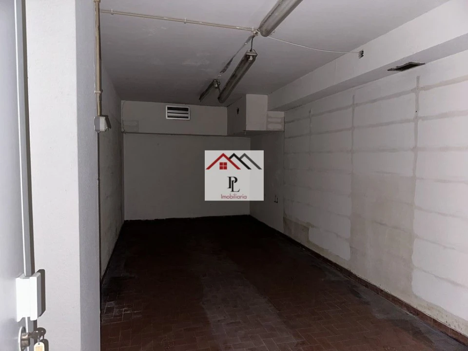 Loja para Venda em Sé Nova, Santa Cruz, Almedina e São Bartolomeu Foto 30