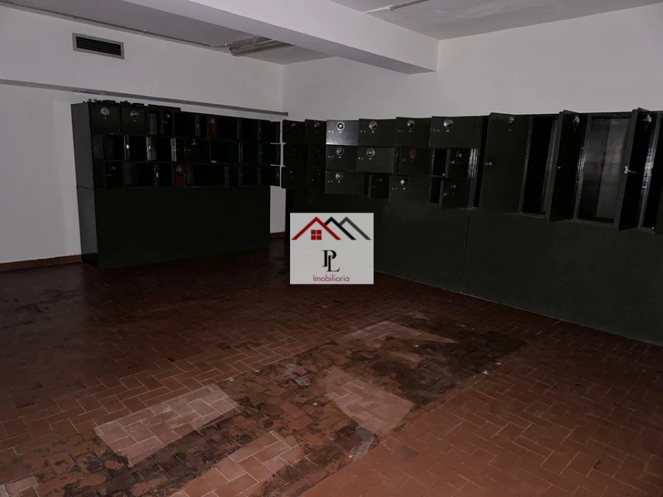 Loja para Venda em Sé Nova, Santa Cruz, Almedina e São Bartolomeu Foto 21