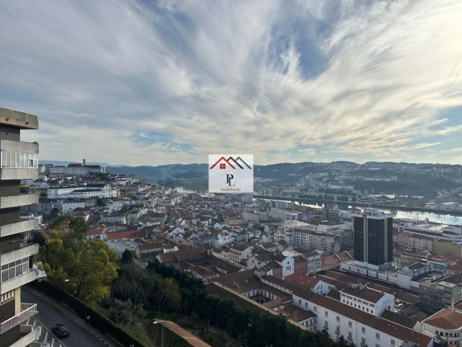 Apartamento T5 para Venda em Sé Nova, Santa Cruz, Almedina e São Bartolomeu Foto 4