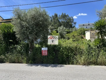 Terreno para Venda em Santo Antonio dos Olivais