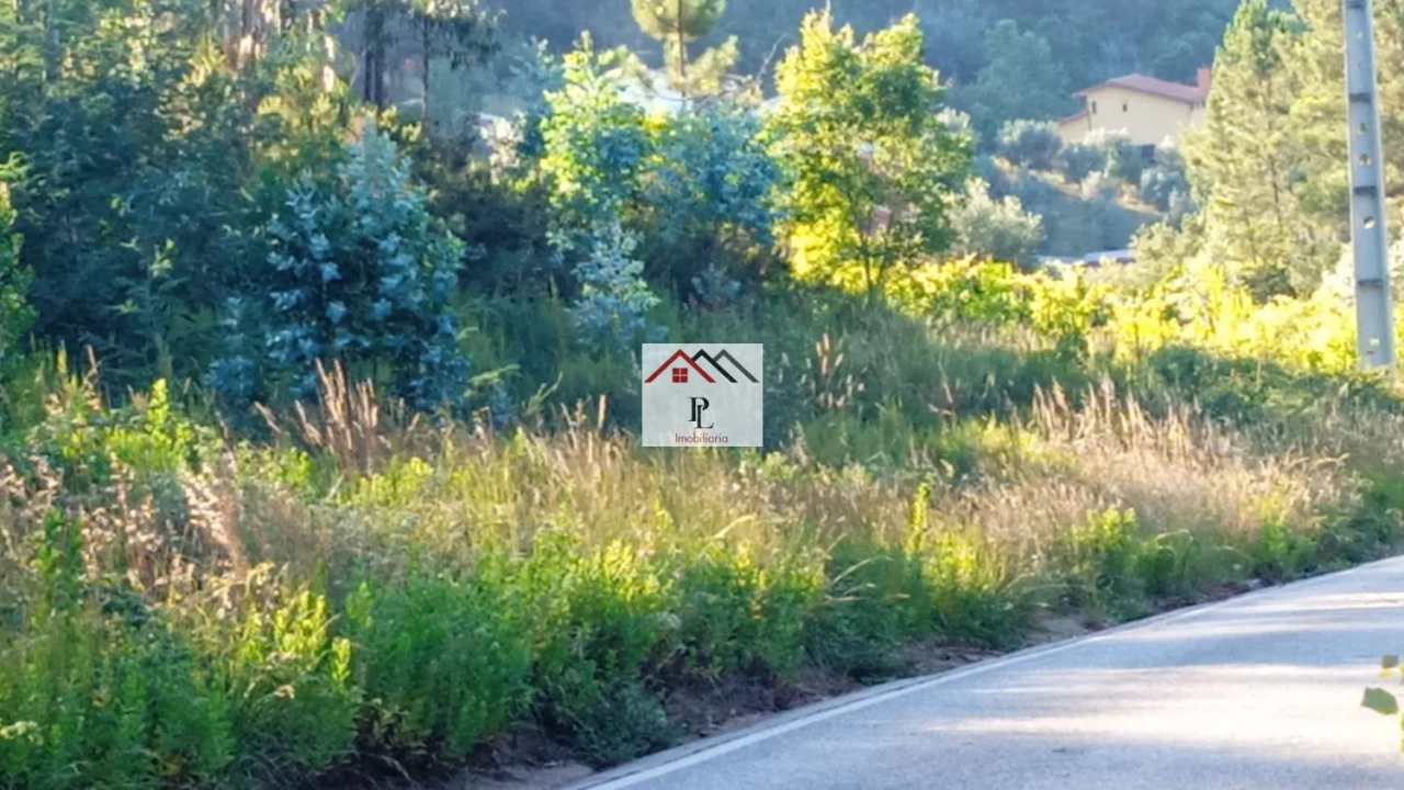 Terreno para Venda em Almalagues Foto 6