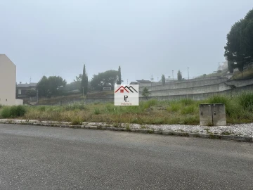 Terreno para Venda em Tavarede