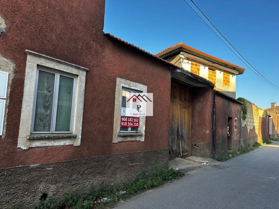 Moradia T3 para Venda em Sepins e Bolho Foto 15