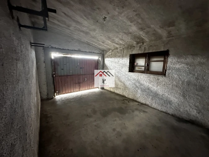 Moradia T10 para Venda em Nogueira do Cravo Foto 28