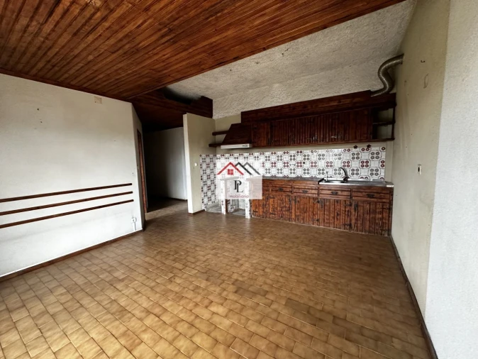 Moradia T10 para Venda em Nogueira do Cravo Foto 21