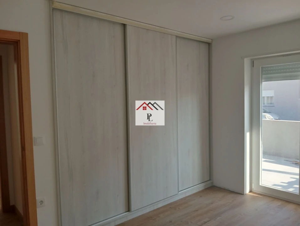 Apartamento T1 para Venda em Praia de Mira Foto 8