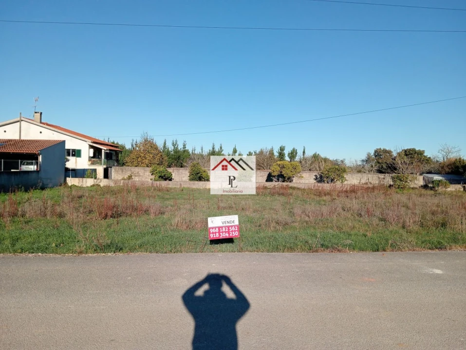Terreno para Venda em Portunhos e Outil Foto 1