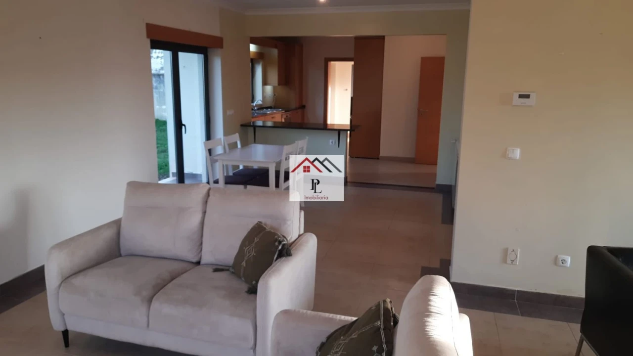 Moradia T4 para Venda em São Miguel, Santa Eufémia e Rabaçal Foto 5