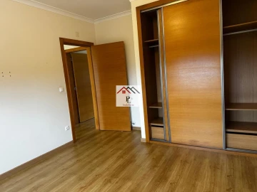 Moradia T4 para Venda em São Miguel, Santa Eufémia e Rabaçal