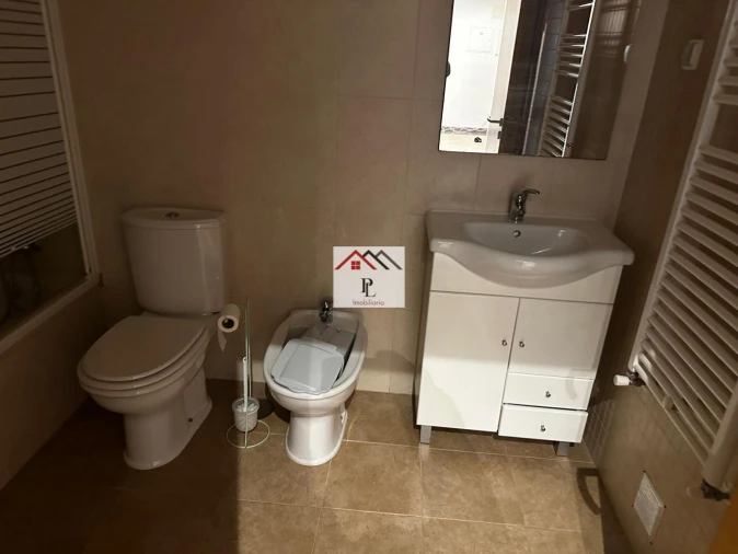 Moradia T4 para Venda em São Miguel, Santa Eufémia e Rabaçal Foto 16