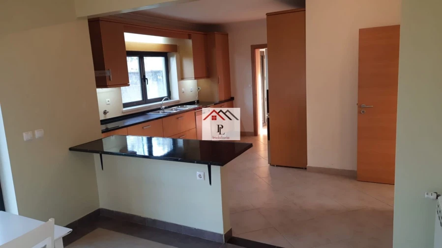 Moradia T4 para Venda em São Miguel, Santa Eufémia e Rabaçal Foto 6