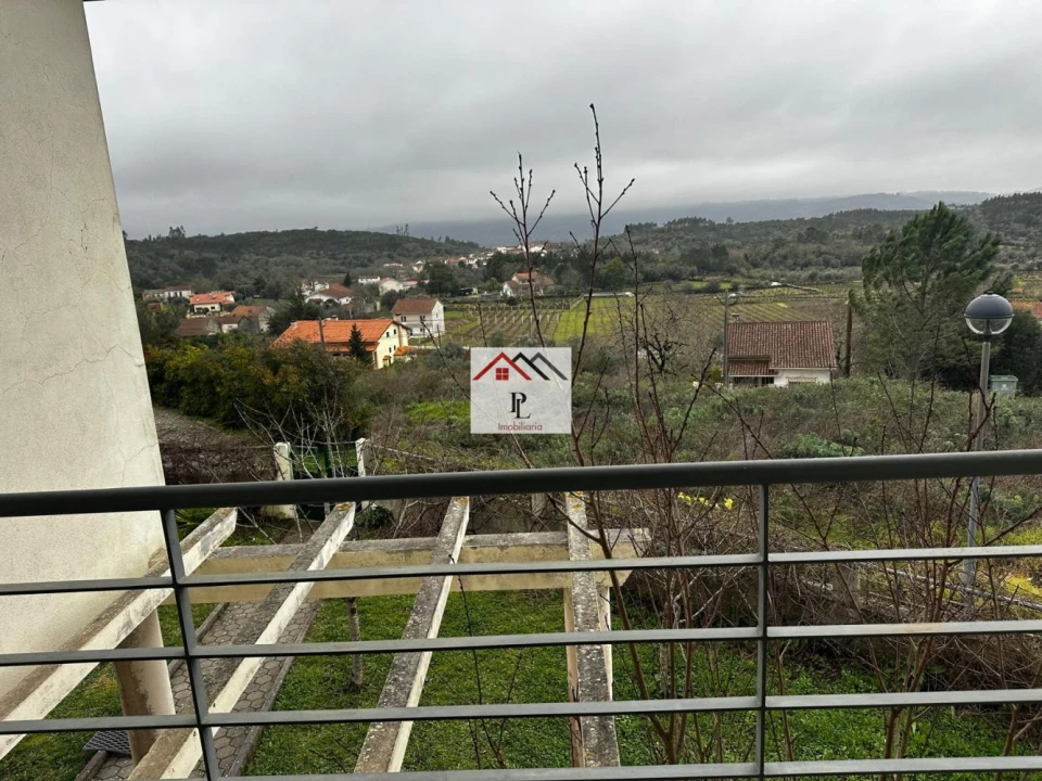 Moradia T4 para Venda em São Miguel, Santa Eufémia e Rabaçal Foto 26