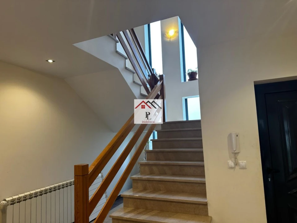 Moradia T4 para Venda em São Miguel, Santa Eufémia e Rabaçal Foto 12