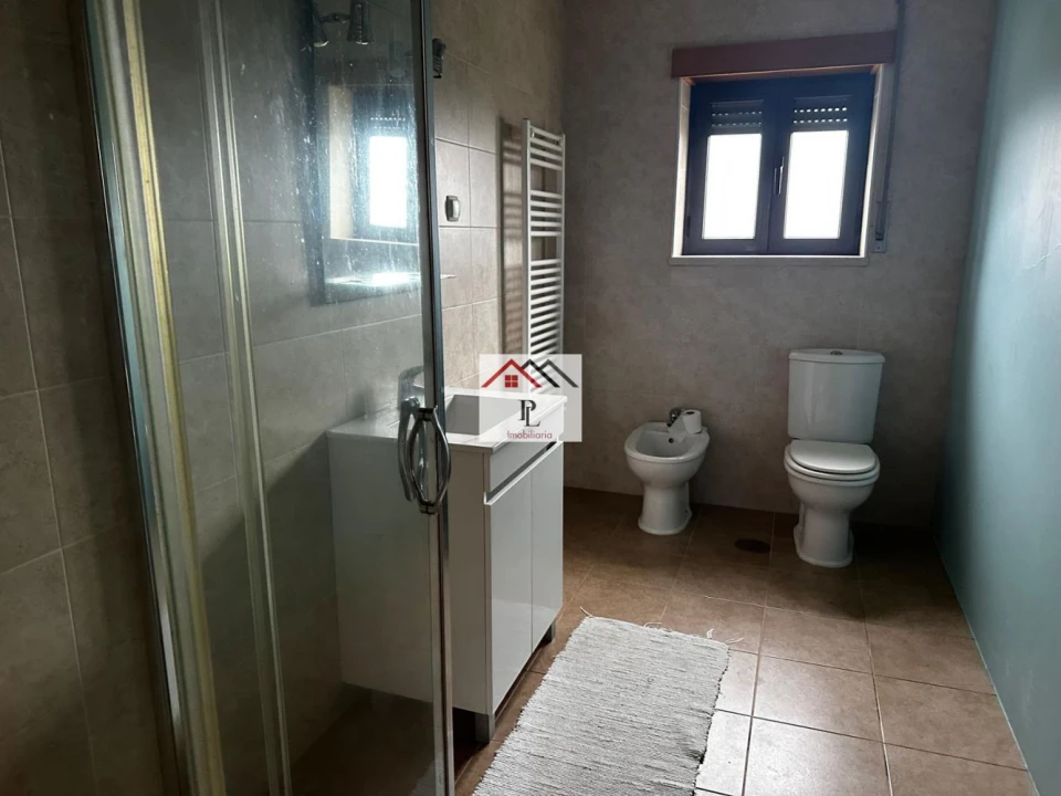 Moradia T4 para Venda em São Miguel, Santa Eufémia e Rabaçal Foto 22