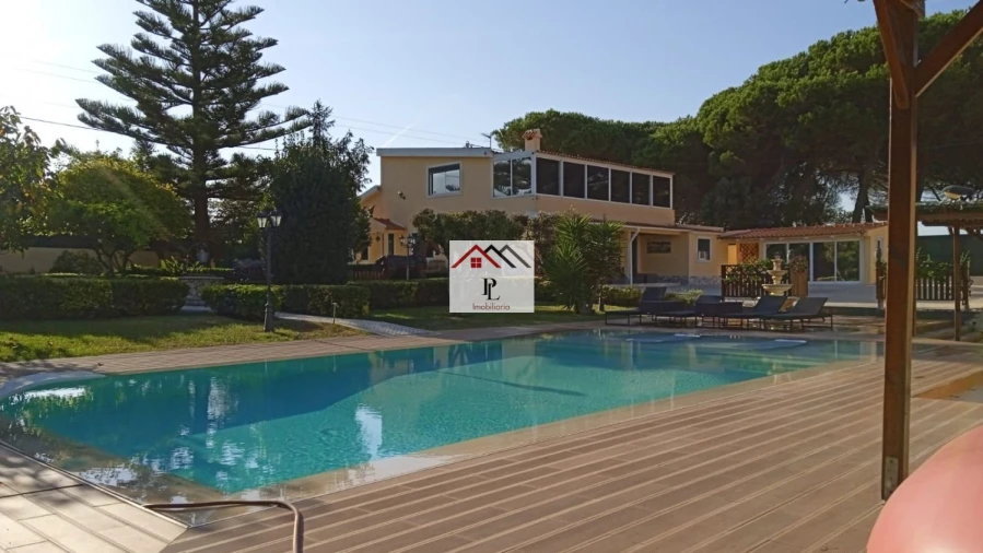 Moradia T3 para Venda em São João das Lampas e Terrugem Foto 4