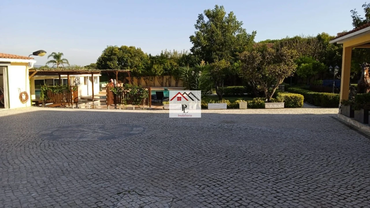 Moradia T3 para Venda em São João das Lampas e Terrugem Foto 5