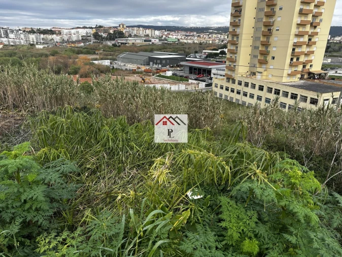 Terreno para Venda em Tavarede Foto 7
