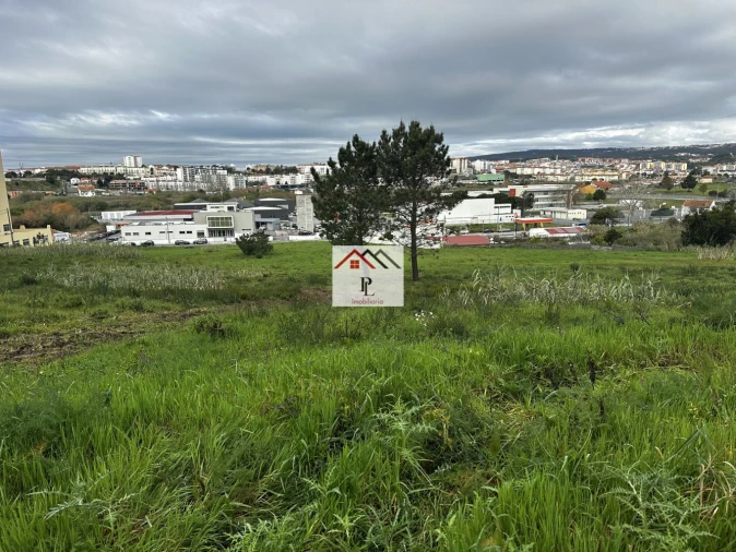 Terreno para Venda em Tavarede Foto 4