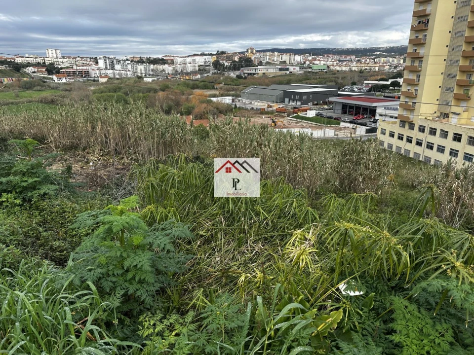 Terreno para Venda em Tavarede Foto 6