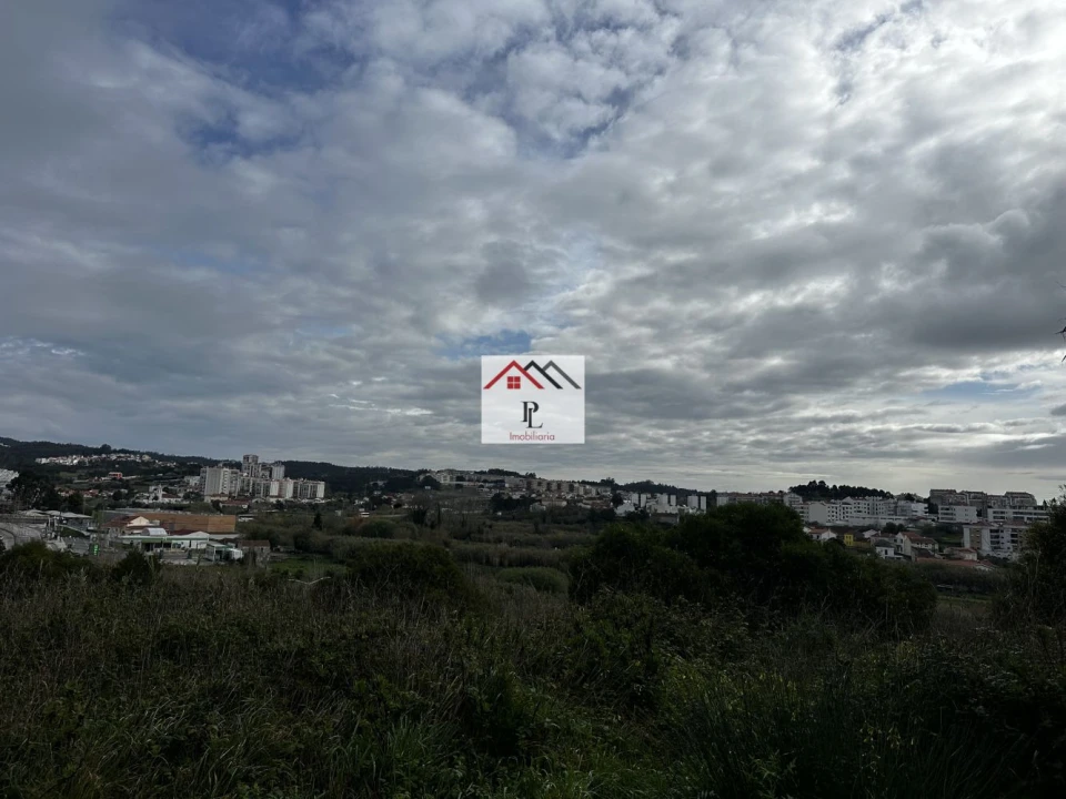 Terreno para Venda em Tavarede Foto 4