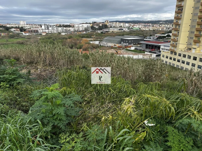 Terreno para Venda em Tavarede Foto 8