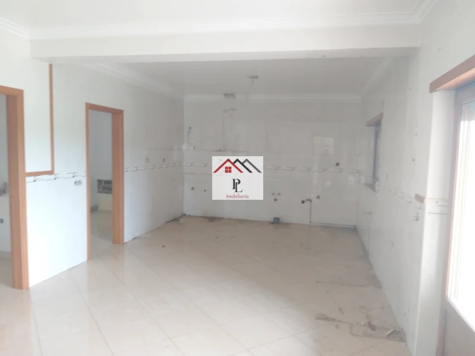 Moradia T5 para Venda em São Martinho de Árvore e Lamarosa Foto 12