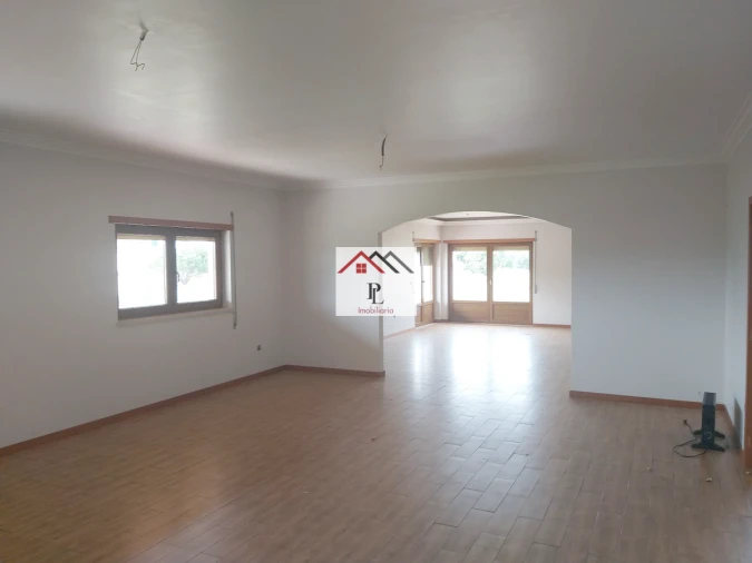 Moradia T5 para Venda em São Martinho de Árvore e Lamarosa Foto 11