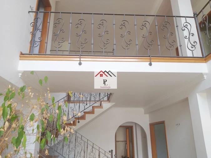 Moradia T5 para Venda em São Martinho de Árvore e Lamarosa Foto 9