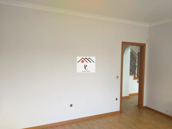 Moradia T5 para Venda em São Martinho de Árvore e Lamarosa Foto 15