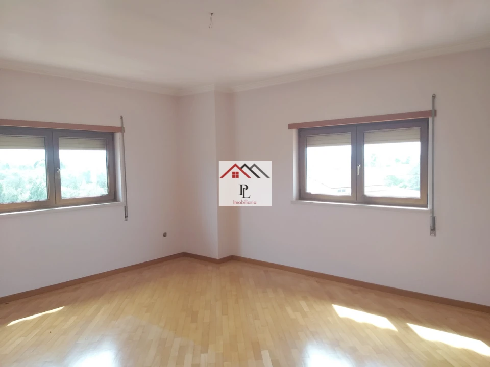 Moradia T5 para Venda em São Martinho de Árvore e Lamarosa Foto 22