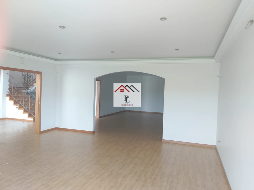 Moradia T5 para Venda em São Martinho de Árvore e Lamarosa Foto 10