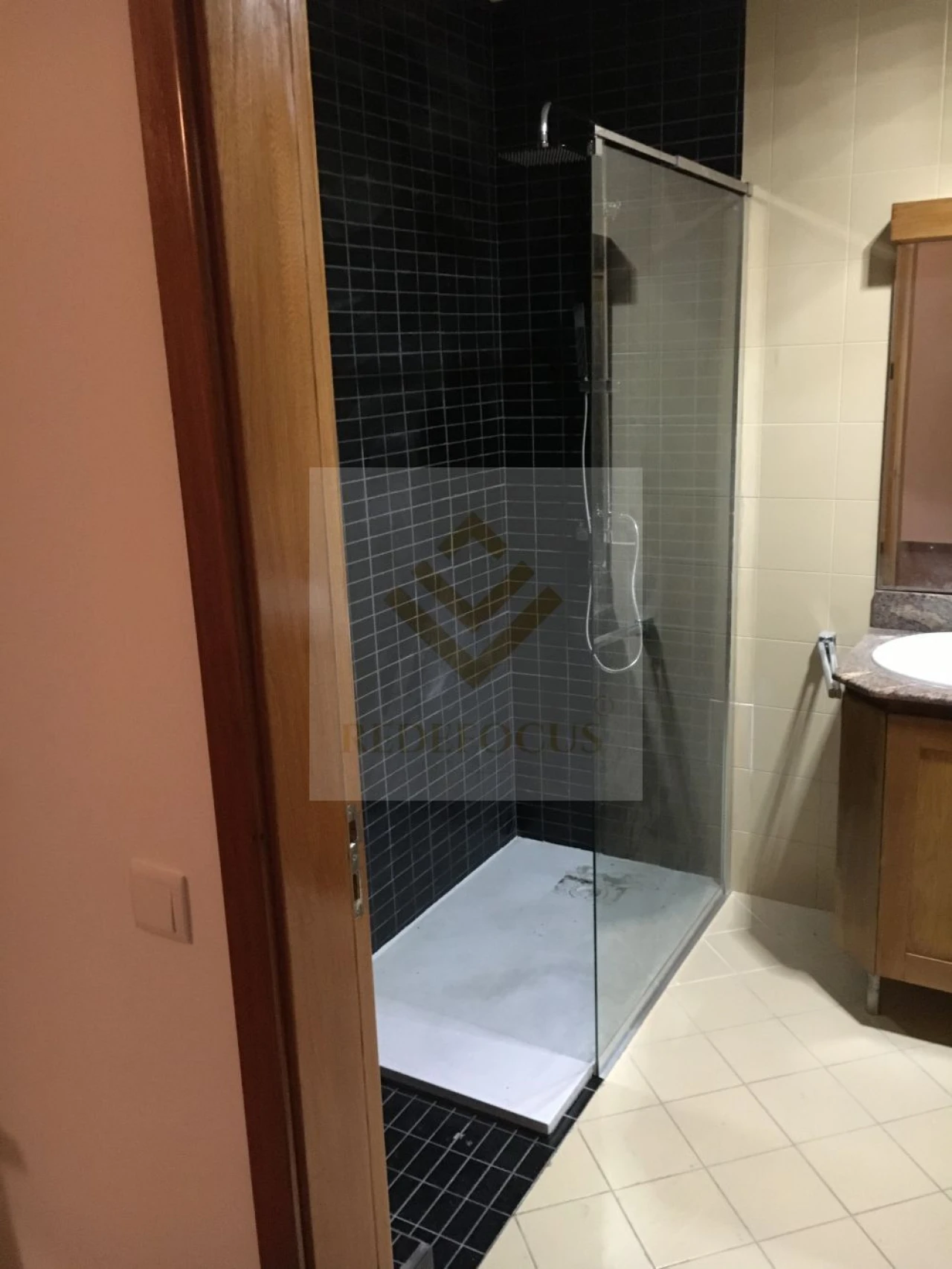 Moradia T3 para Venda em Sanguedo Foto 36