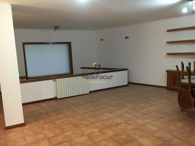 Moradia T3 para Venda em Sanguedo Foto 15