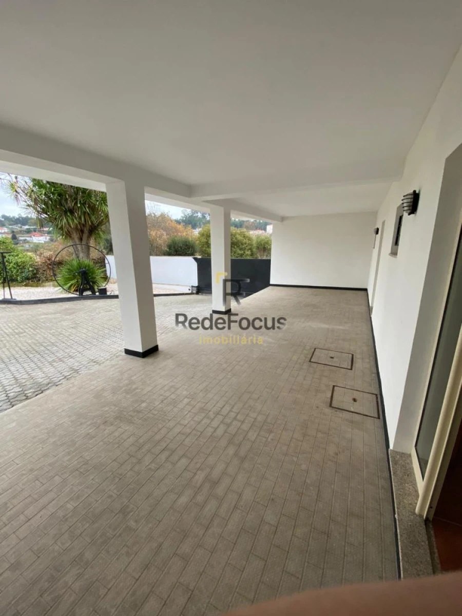 Moradia T3 para Venda em Sanguedo Foto 3