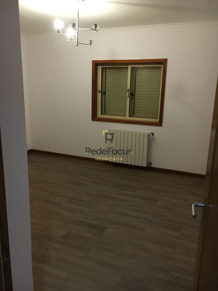 Moradia T3 para Venda em Sanguedo Foto 32