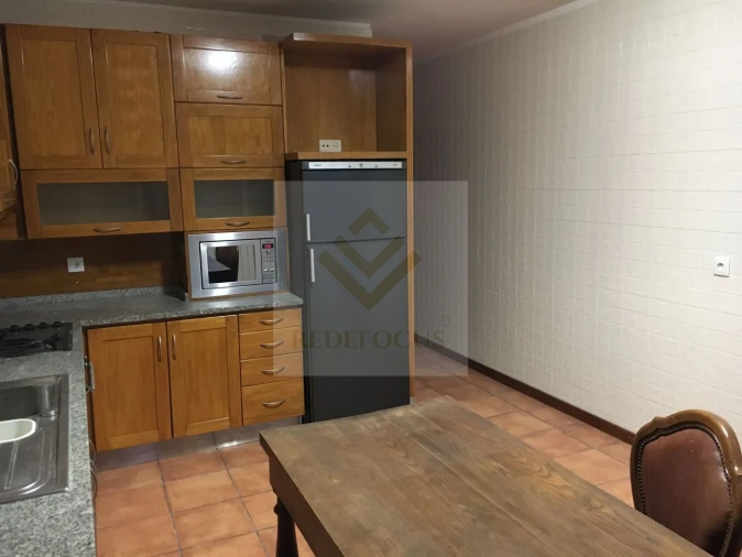 Moradia T3 para Venda em Sanguedo Foto 18