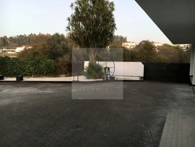 Moradia T3 para Venda em Sanguedo Foto 43