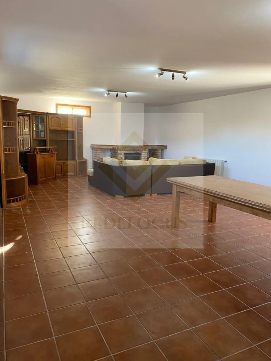 Moradia T3 para Venda em Sanguedo Foto 8