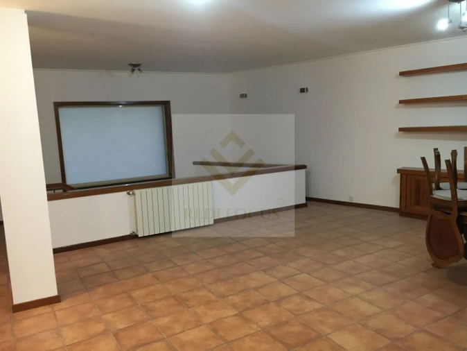 Moradia T3 para Venda em Sanguedo Foto 15