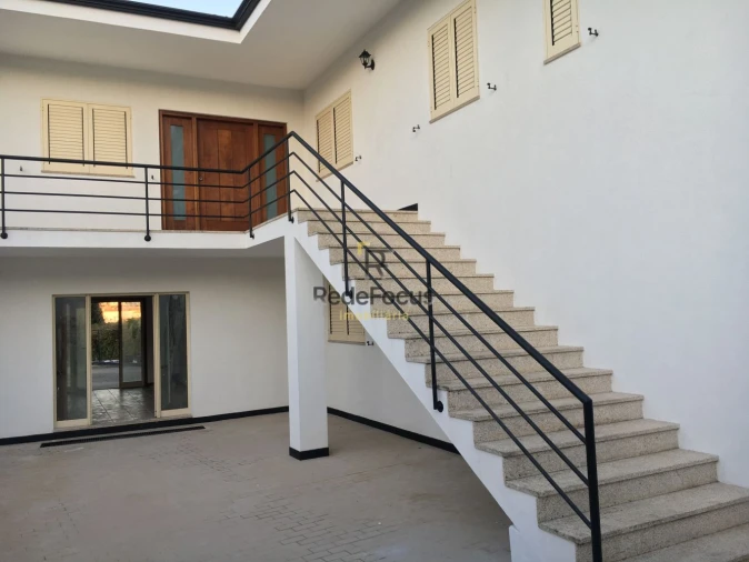 Moradia T3 para Venda em Sanguedo Foto 2