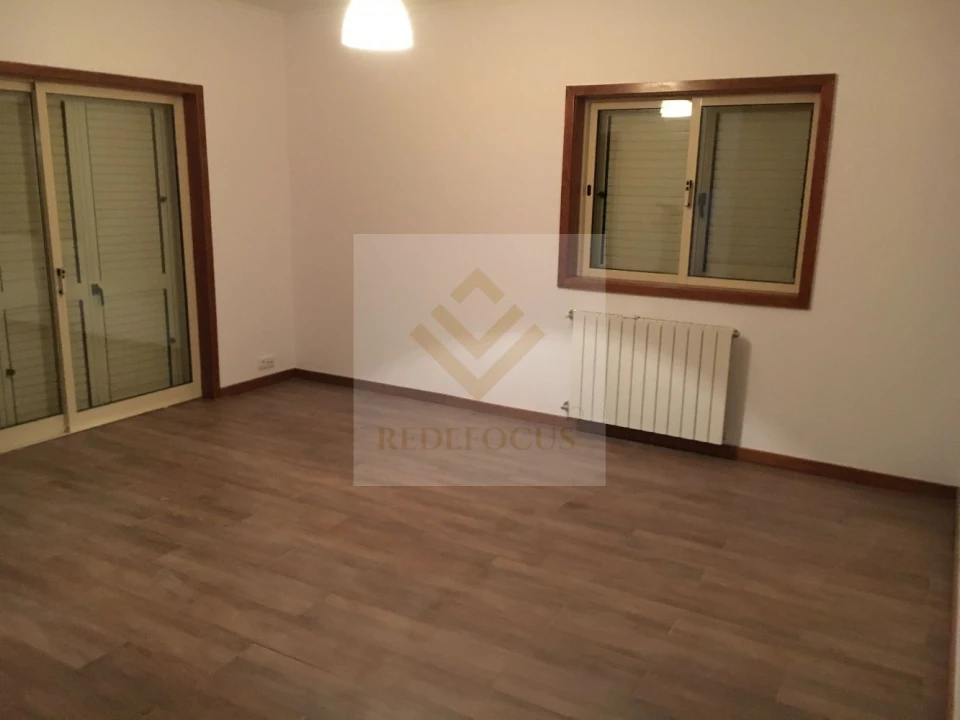 Moradia T3 para Venda em Sanguedo Foto 26