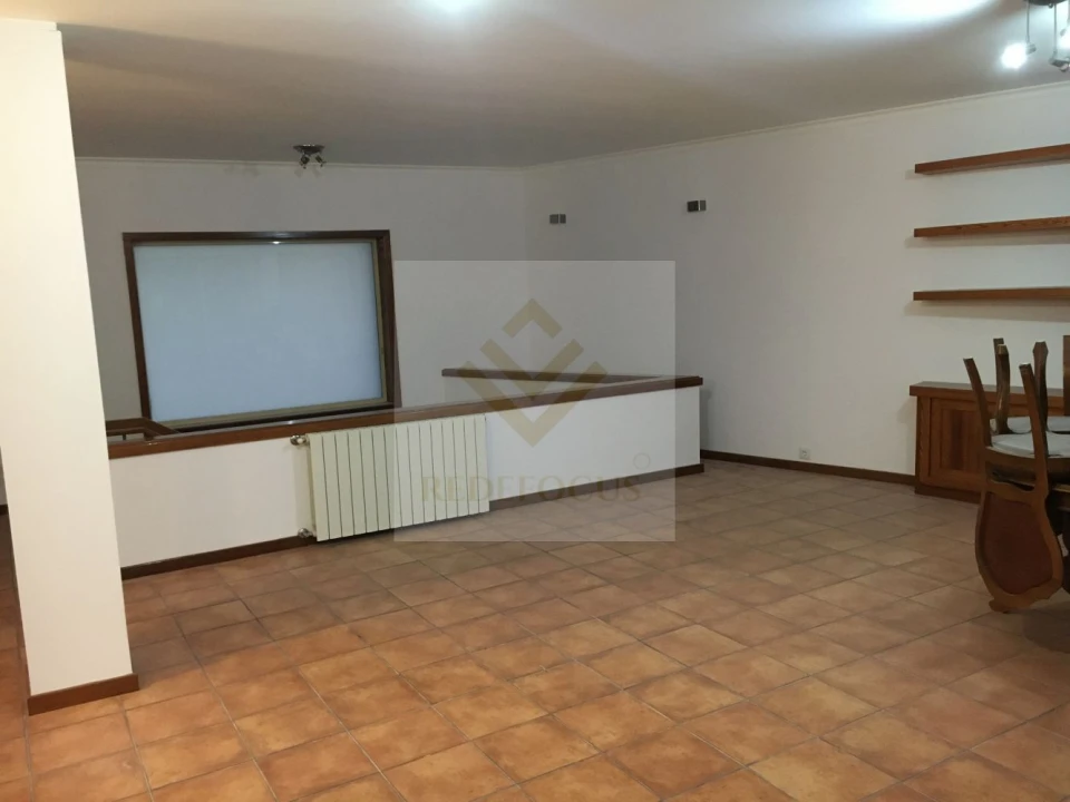 Moradia T3 para Venda em Sanguedo Foto 15