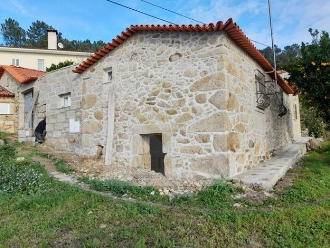 Moradia T4 para Venda em Mansores Foto 1