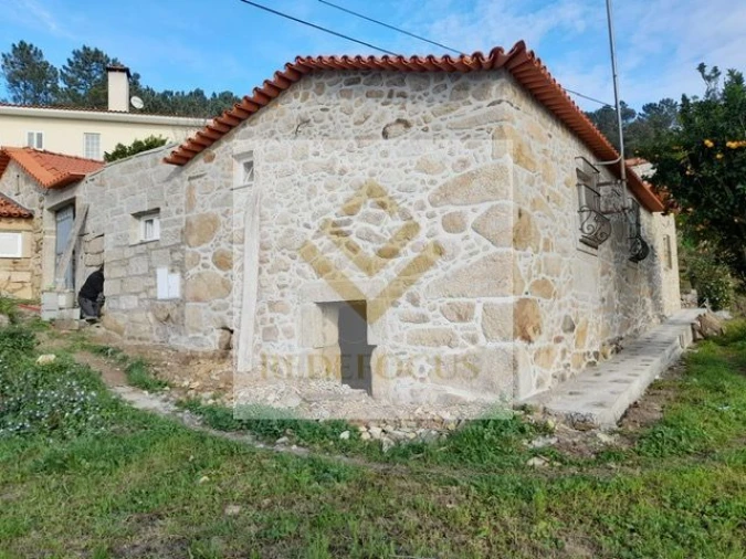 Moradia T4 para Venda em Mansores Foto 1