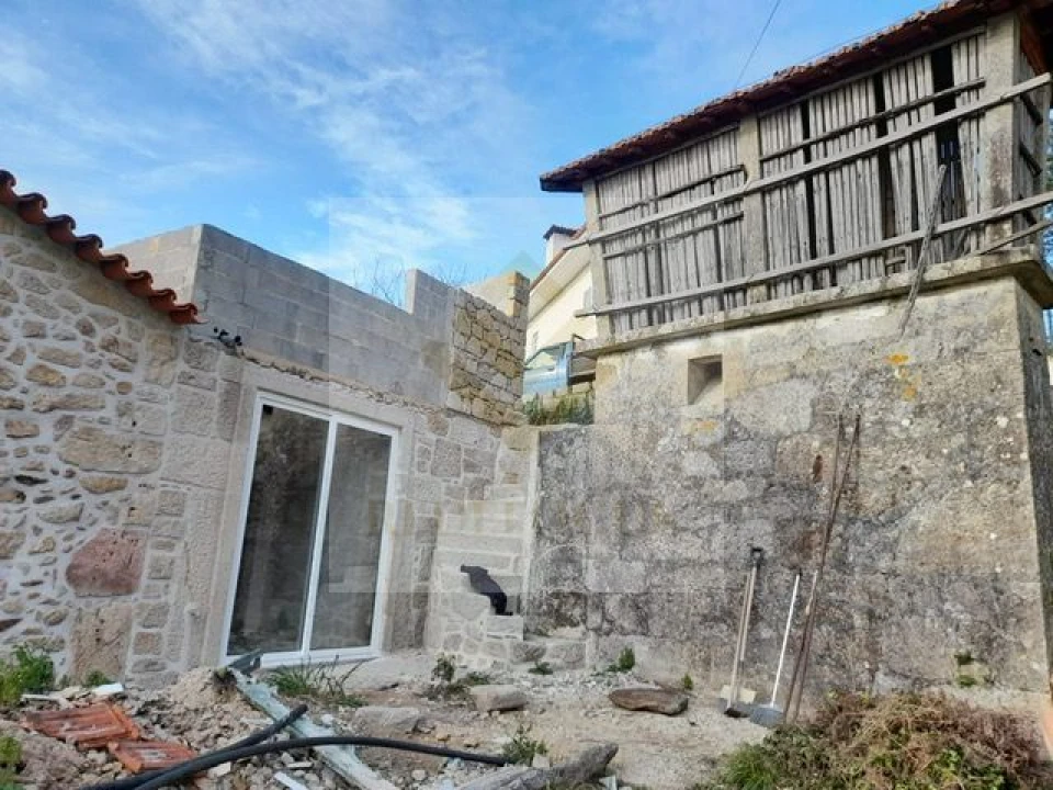 Moradia T4 para Venda em Mansores Foto 11