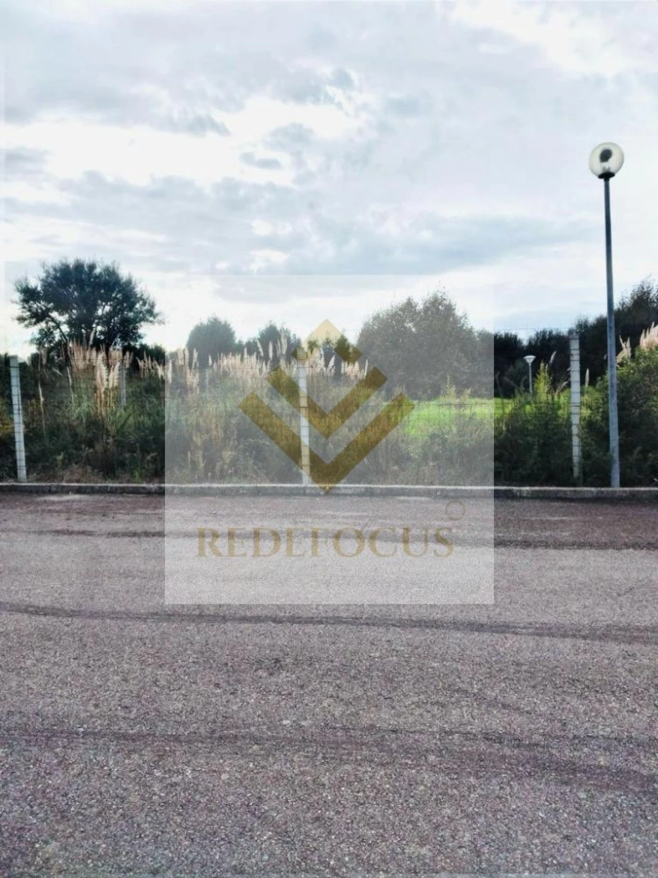 Terreno para Venda em Santa Maria de Lamas Foto 2