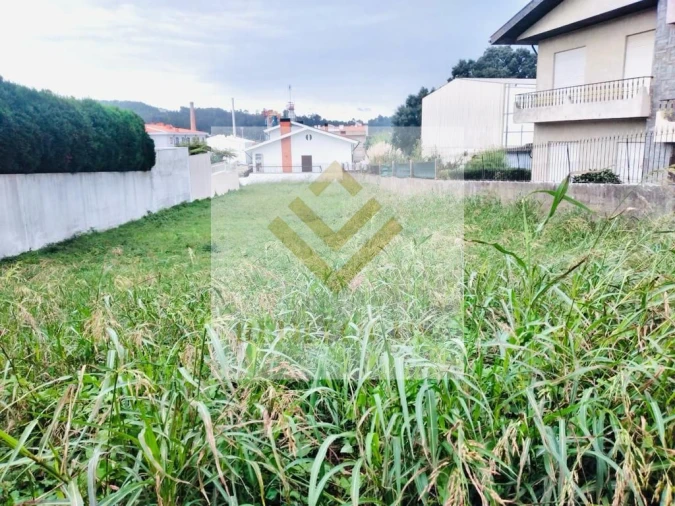 Terreno para Venda em Santa Maria de Lamas Foto 4